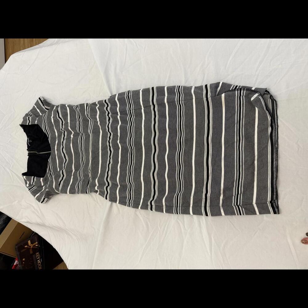 Stylish Black and Gray Striped Midi Dress by Express - Medium